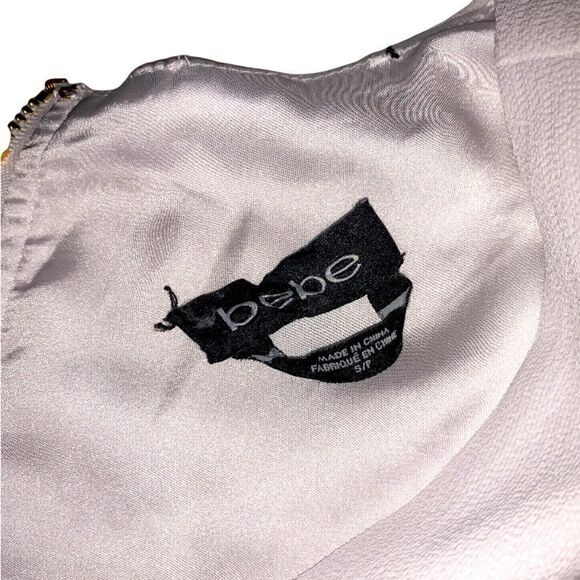 Bebe white bell sleeve dress - Picture 2 of 3